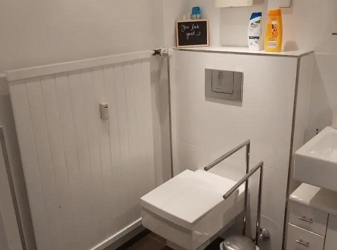 Well Located Flat With Balcony Düsseldorf